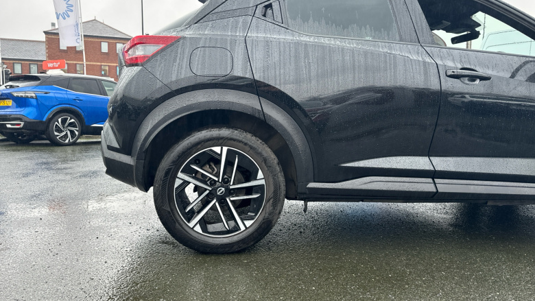 Nissan Juke 1.6 Hybrid N-Connecta 5dr Auto Hybrid Hatchback